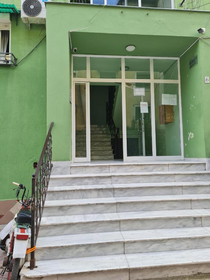 2E Apartment Myslym Shyri ติรานา ภายนอก รูปภาพ