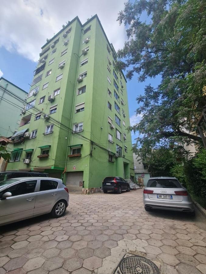 2E Apartment Myslym Shyri ติรานา ภายนอก รูปภาพ
