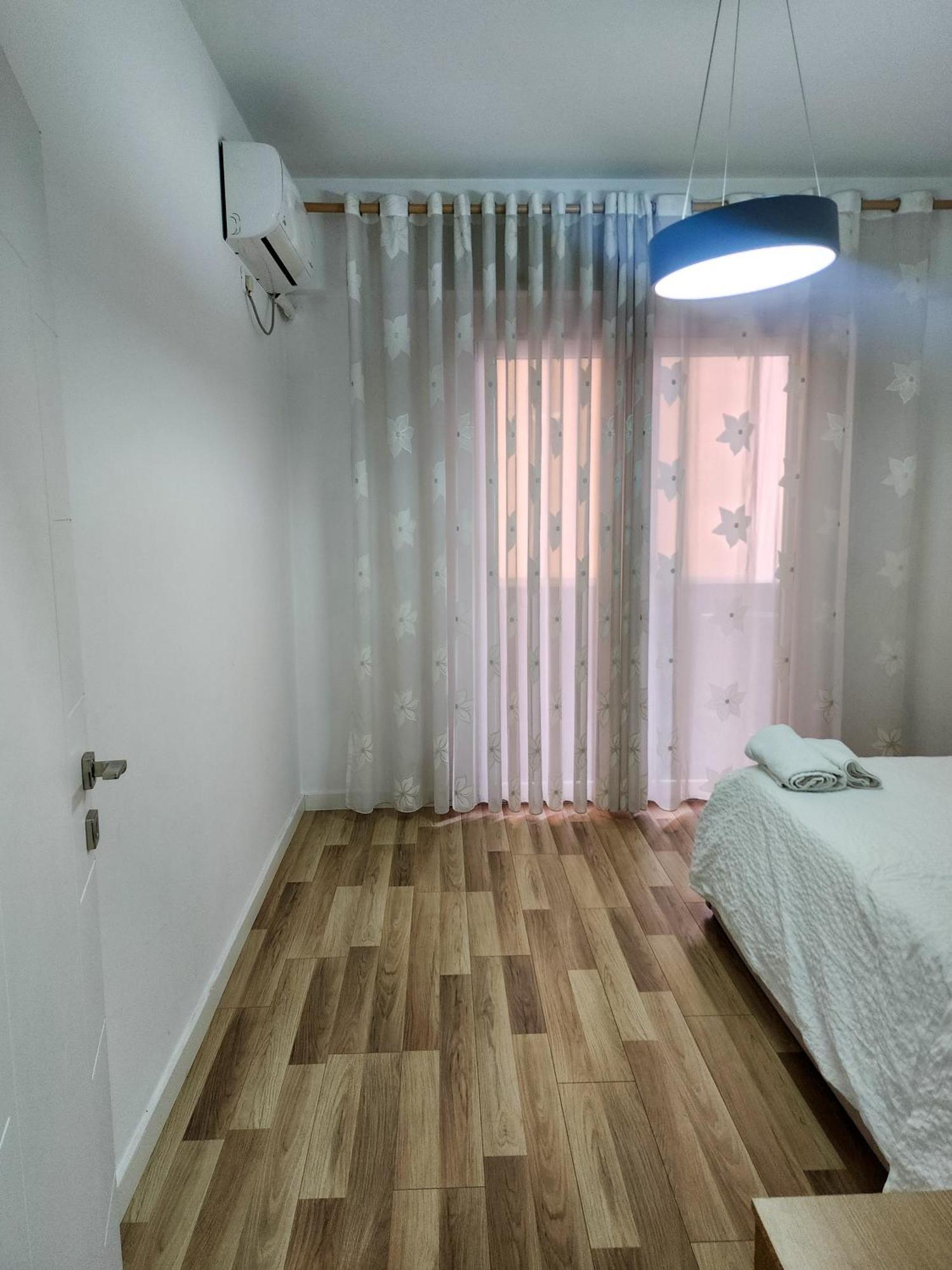 2E Apartment Myslym Shyri ติรานา ภายนอก รูปภาพ