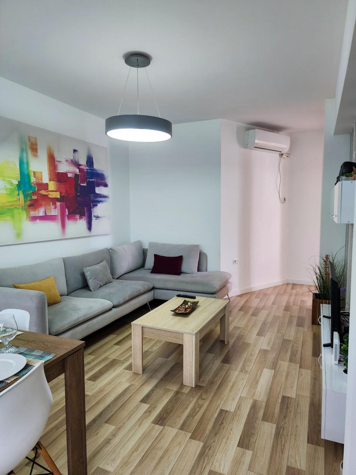 2E Apartment Myslym Shyri ติรานา ภายนอก รูปภาพ